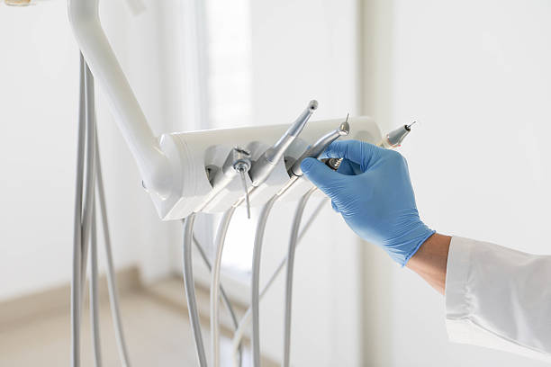 24/7 Emergency Dental Implants experts in Evadale, TX